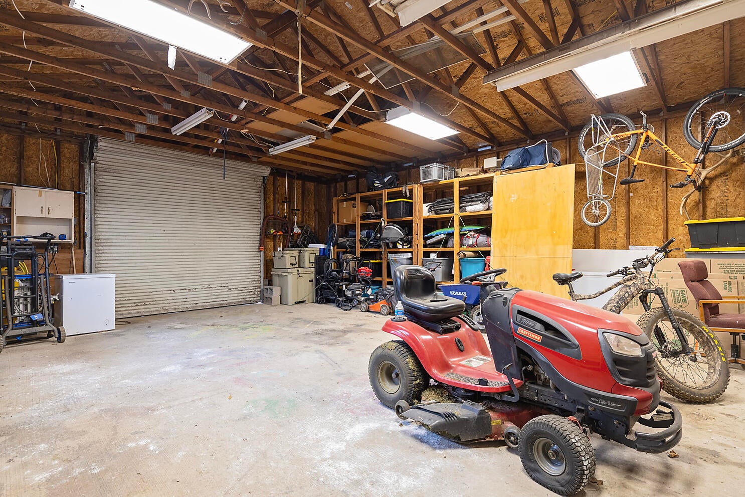 1429 Gibbon Road Central Point, OR 97502 - Photo 20 of 28 Shop has 220V