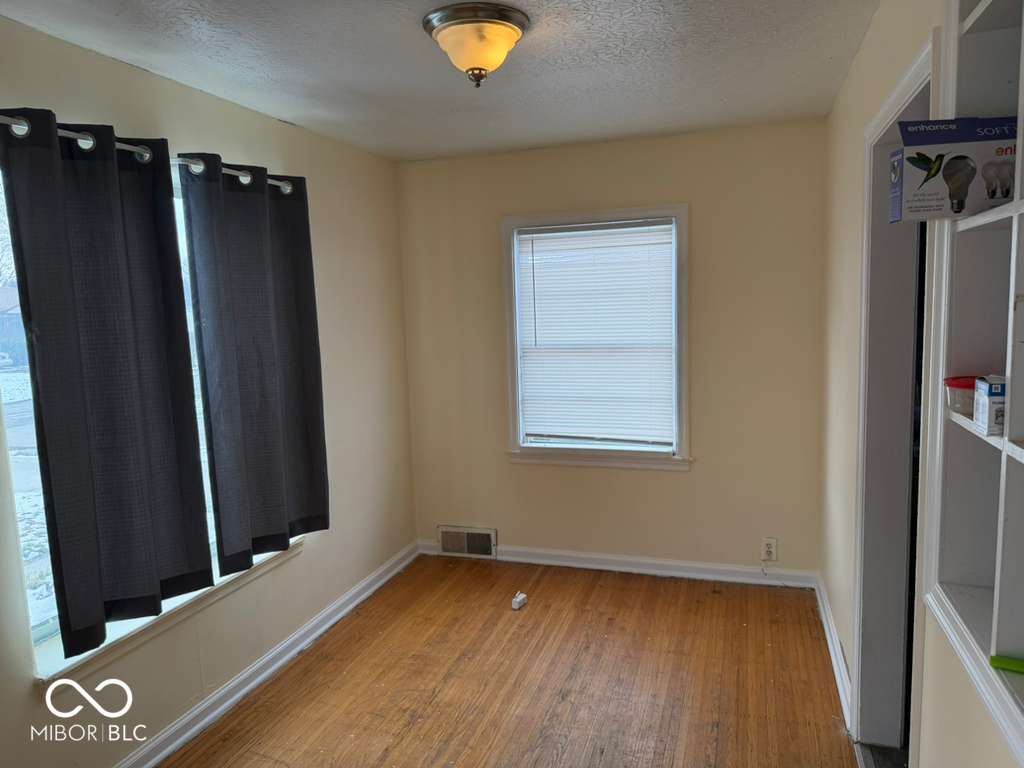 3701 North Riley Avenue Indianapolis, IN 46218 - Photo 5 of 12