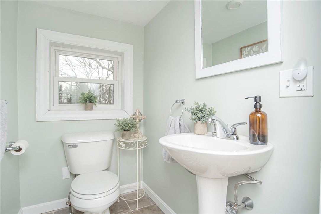 54 Barber Street Coventry, RI 02816 - Photo 46 of 50 Gallery Image 46