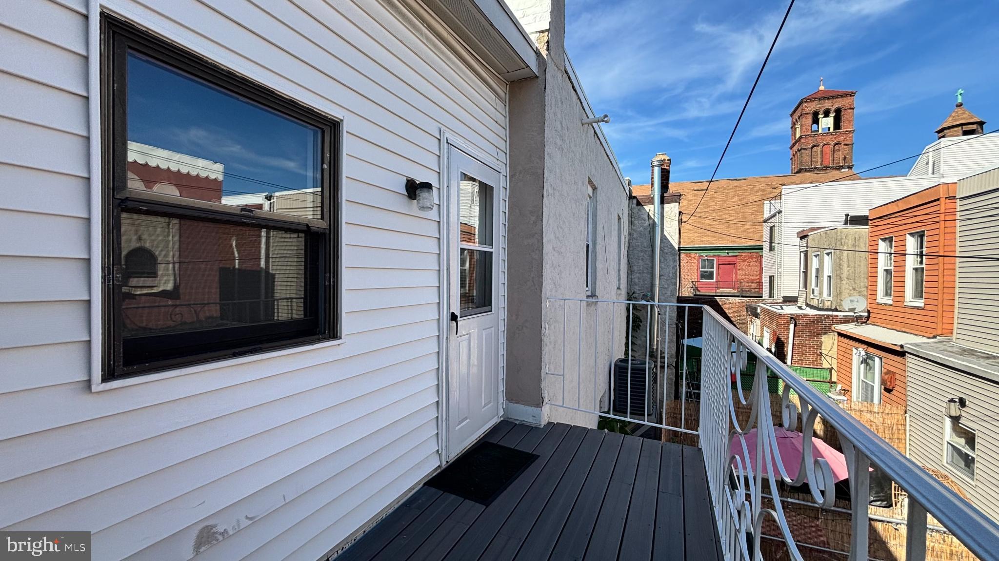 1925 South Bancroft Street Philadelphia, PA 19145 - Photo 3 of 12