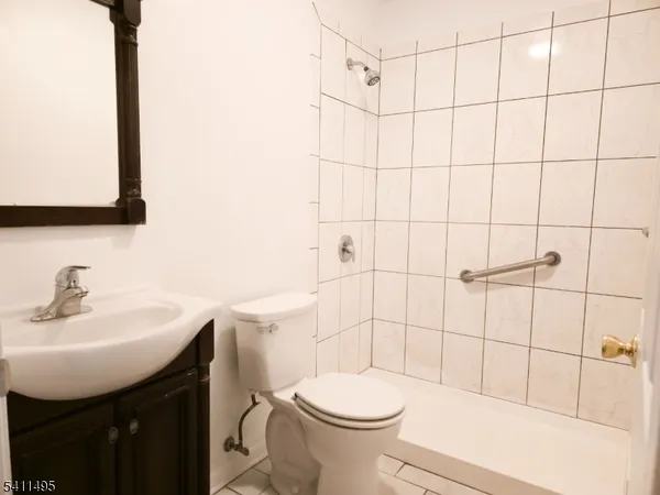 $329,900 | 1209 Arlington Avenue, Unit B, Plainfield, NJ 07060