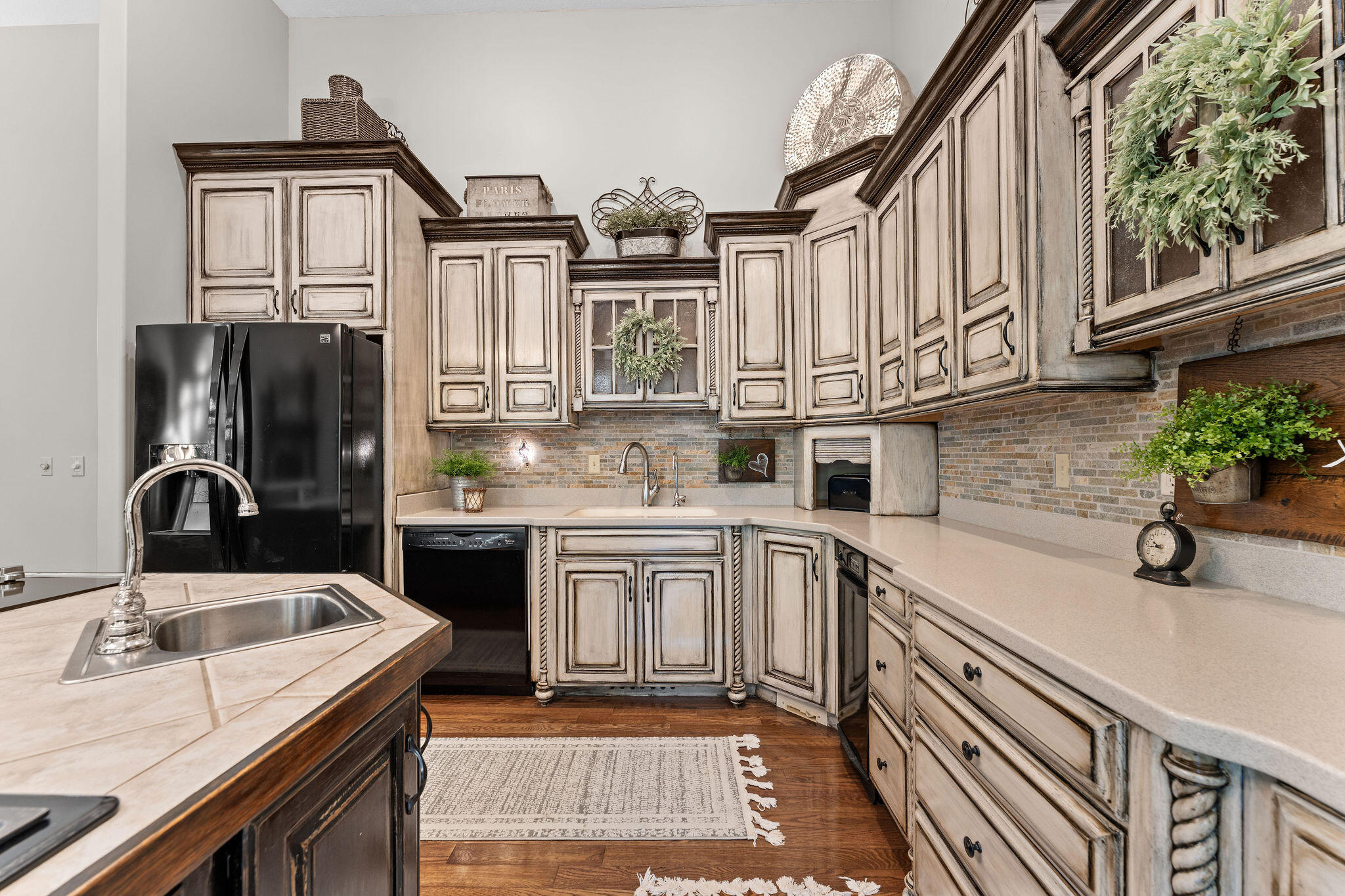 53 Holly Lane Reeds Spring, MO 65737 - Photo 16 of 53 Custom Cabinetry Throughout