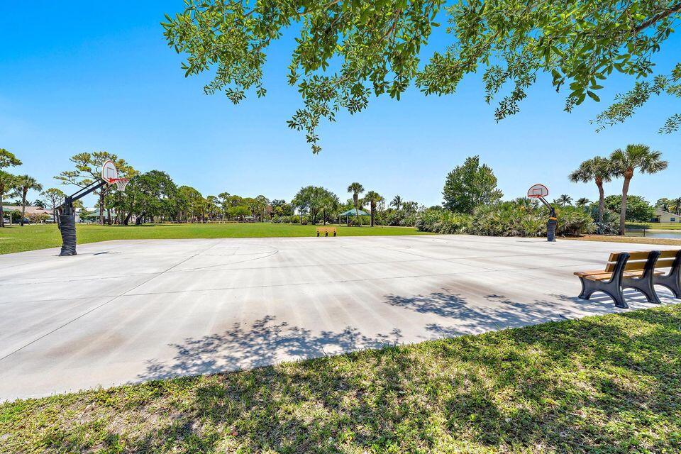 6130 Francis Street Jupiter, FL 33458 - Photo 26 of 27 a view of a garden with an outdoor space
