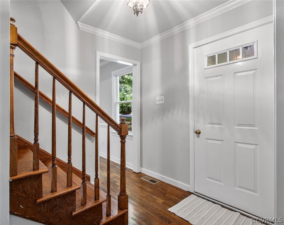 13107 Winamack Road Midlothian, VA 23114 - Photo 5 of 32 Gallery Image 5