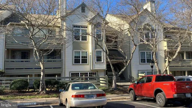 a car parked in front of a building