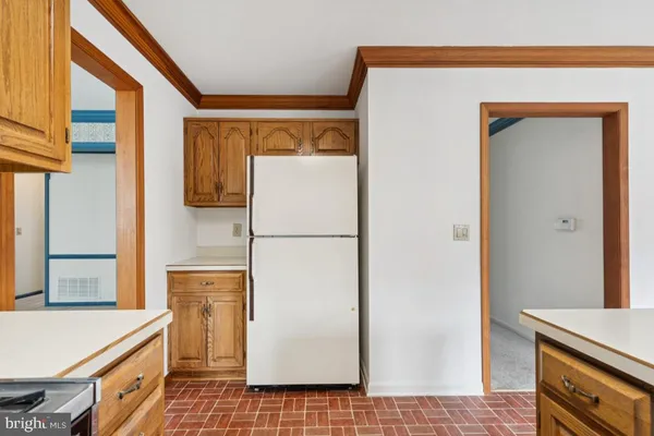$369,000 | 883 Westminster Drive North, Southampton, NJ 08088
