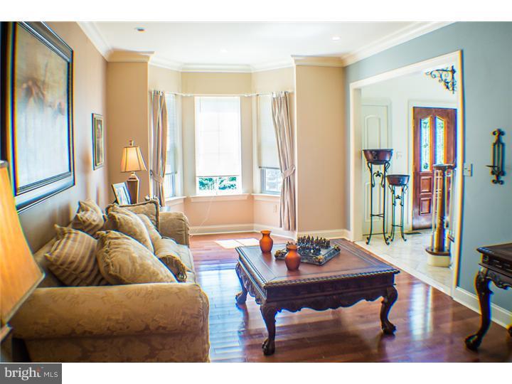 433 Buchert Road Pottstown, PA 19464 - Photo 12 of 25 Living Room
