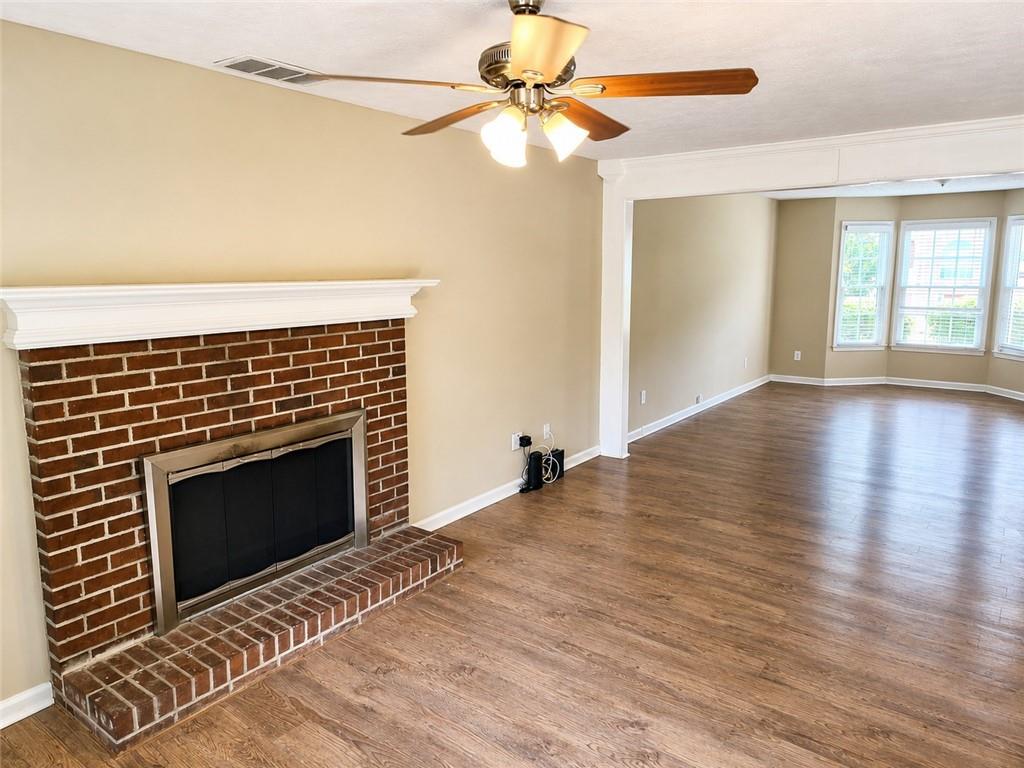 3925 Riversong Drive Northwest Suwanee, GA 30024 - Photo 4 of 28