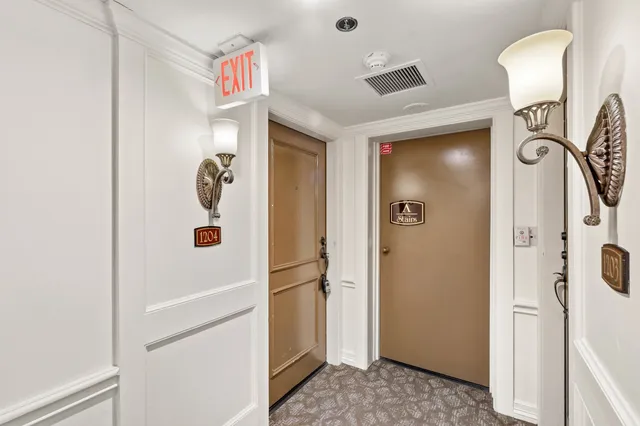 $195,000 | 3525 Sage Road, Unit 1204, Houston, TX 77056