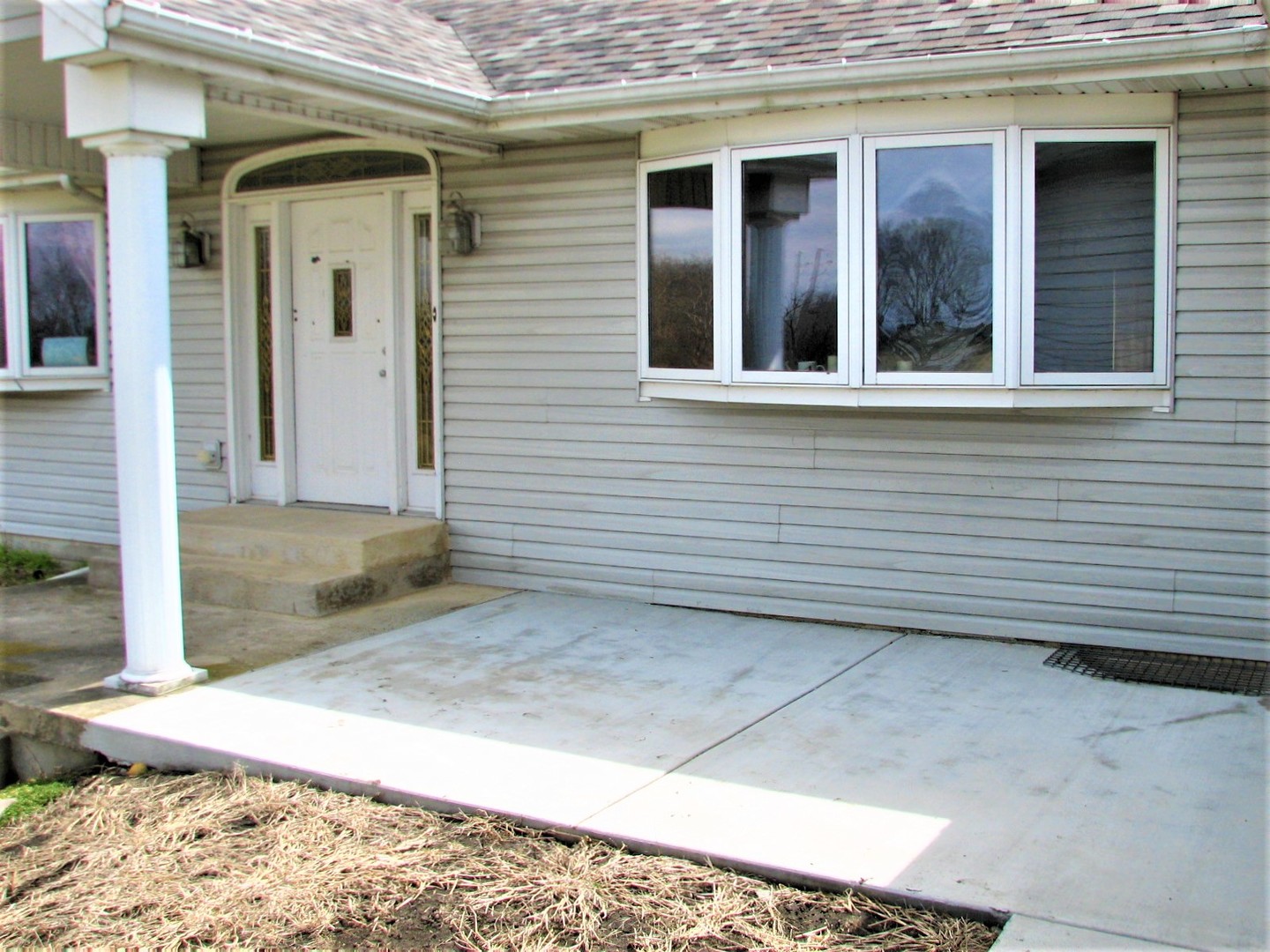 3025 West Goodfarm Road Dwight, IL 60420 - Photo 4 of 51