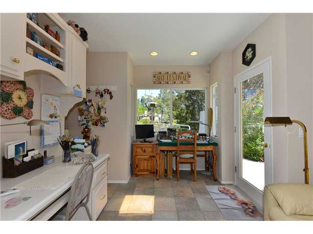 1372 Rodeo Drive La Jolla, CA 92037 - Photo 14 of 19