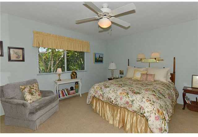 1372 Rodeo Drive La Jolla, CA 92037 - Photo 16 of 19