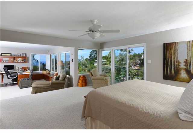 1372 Rodeo Drive La Jolla, CA 92037 - Photo 10 of 19