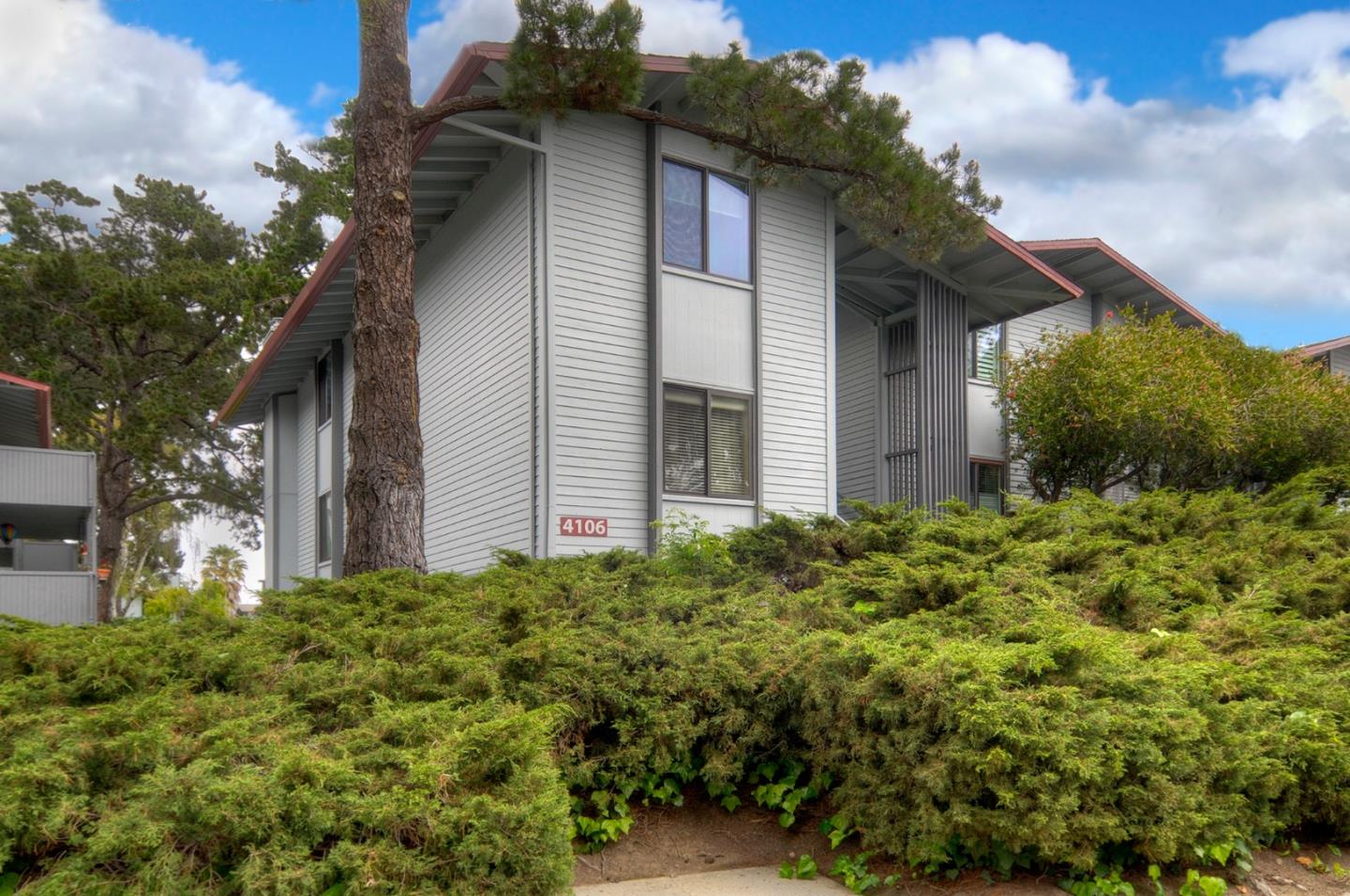 4106 George Avenue, Unit 2 San Mateo, CA 94403 - Photo 20 of 20 a view of a house with a yard