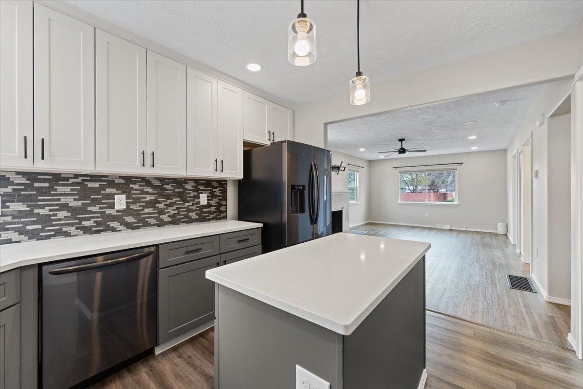 10 South Greenacres Road Spokane Valley, WA 99016 - Photo 8 of 40 Gallery Image 8