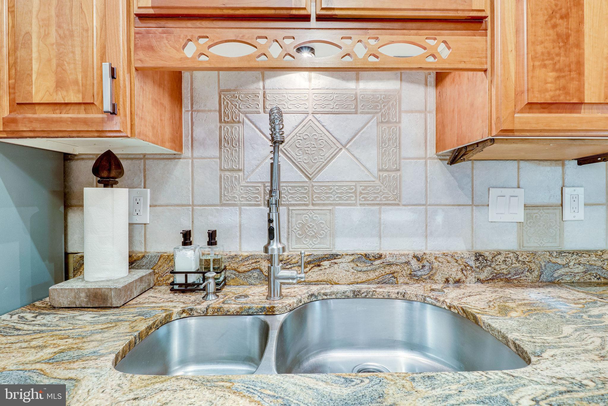 9303 Poplar Spring Court Burke, VA 22015 - Photo 27 of 127