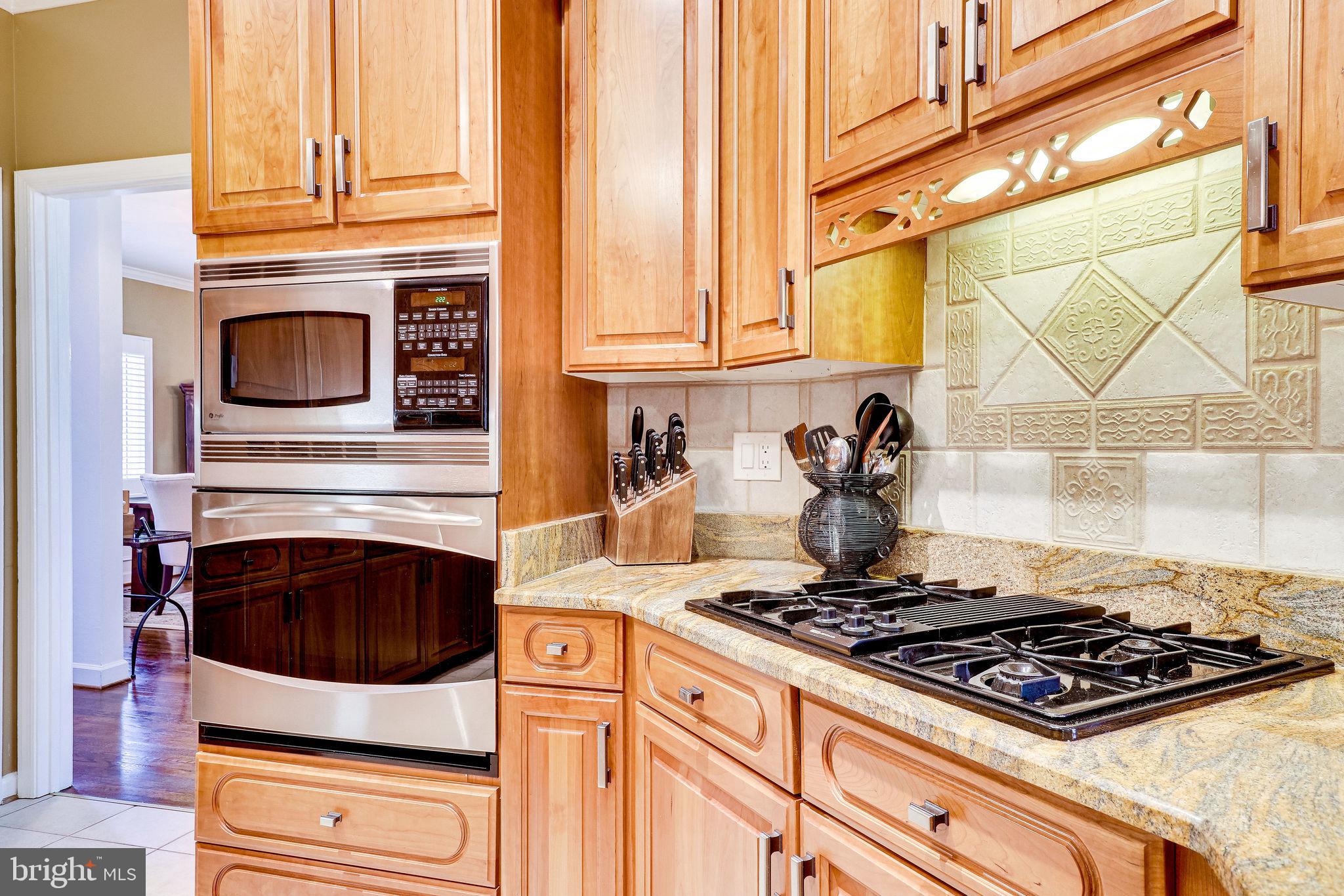 9303 Poplar Spring Court Burke, VA 22015 - Photo 30 of 127