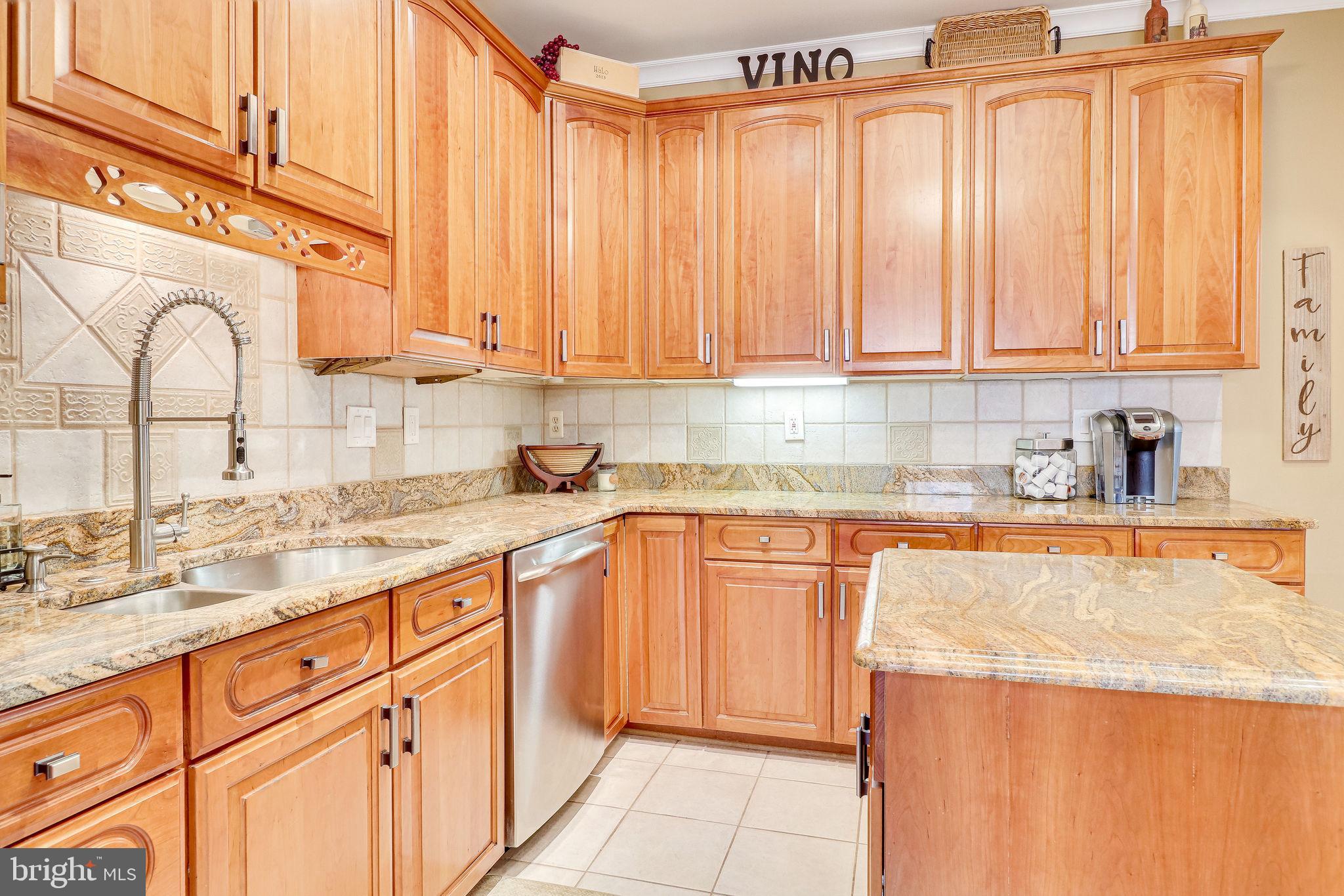 9303 Poplar Spring Court Burke, VA 22015 - Photo 31 of 127