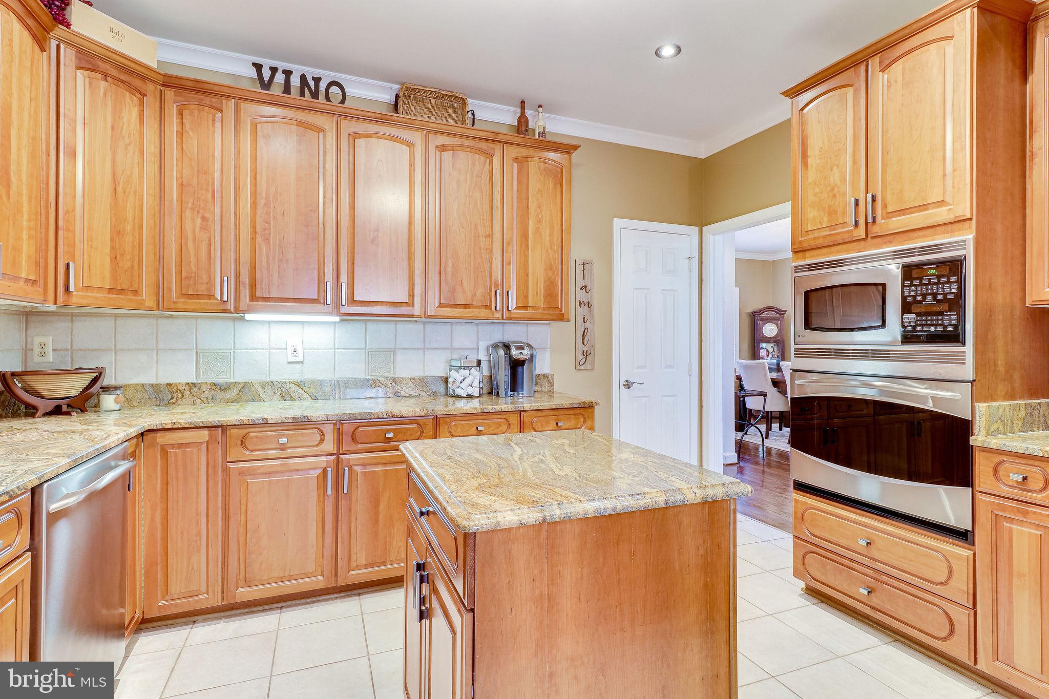 9303 Poplar Spring Court Burke, VA 22015 - Photo 32 of 127