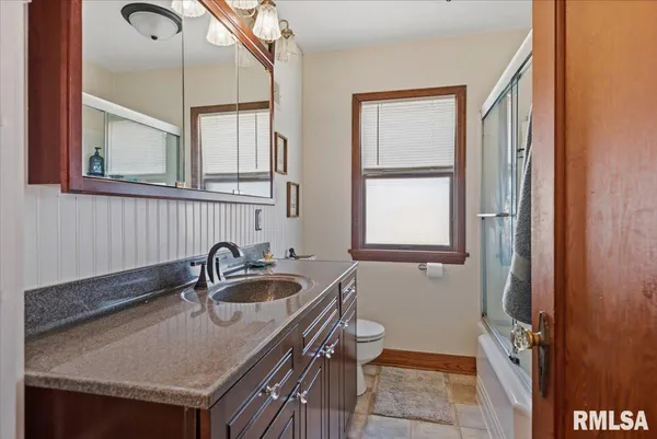 $125,000 | 359 East Tremont Street, Waverly, IL 62692