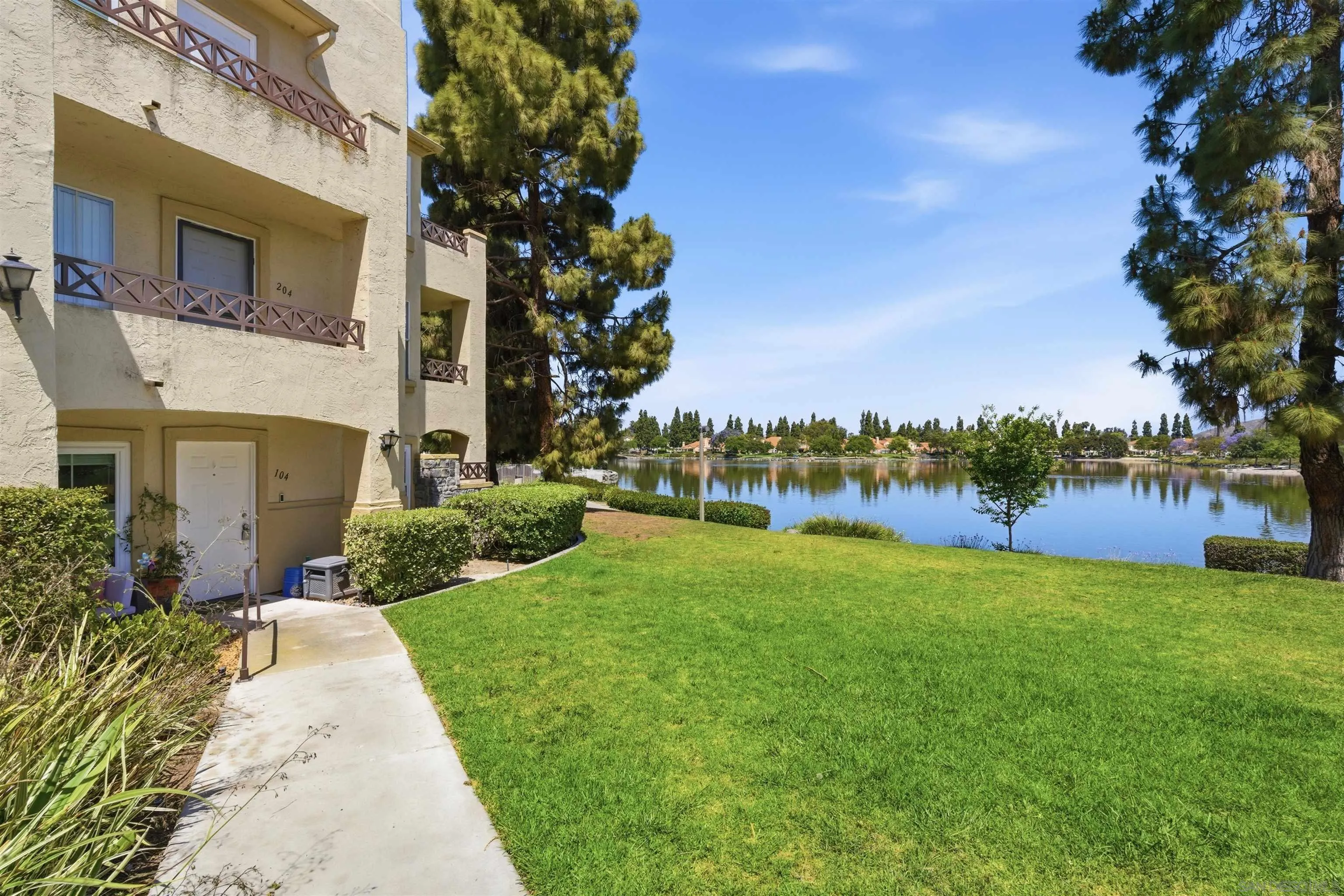 773 Brookstone Road, Unit 104 Chula Vista, CA 91913 - Photo 3 of 32