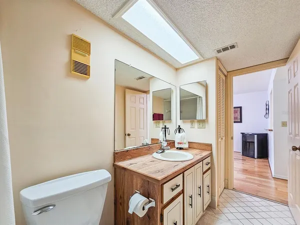 $300,000 | 2600 Ocean Shore Boulevard, Unit 3060, Ormond Beach, FL 32176