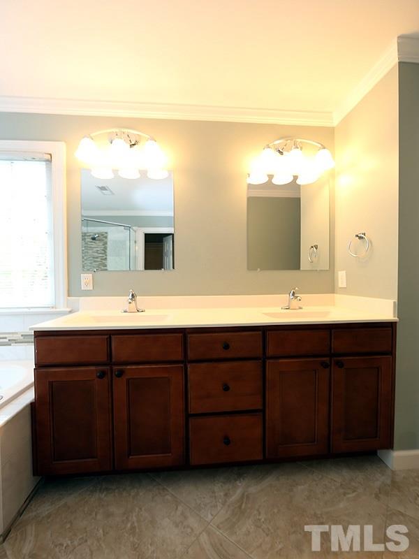 3405 Savan Court Raleigh, NC 27613 - Photo 14 of 25