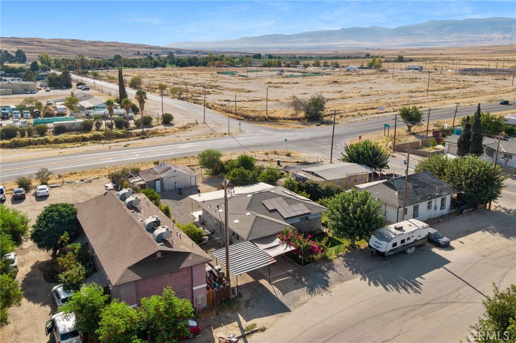 304 Adams Street Taft, CA 93268 - Photo 24 of 28 an aerial view of a city