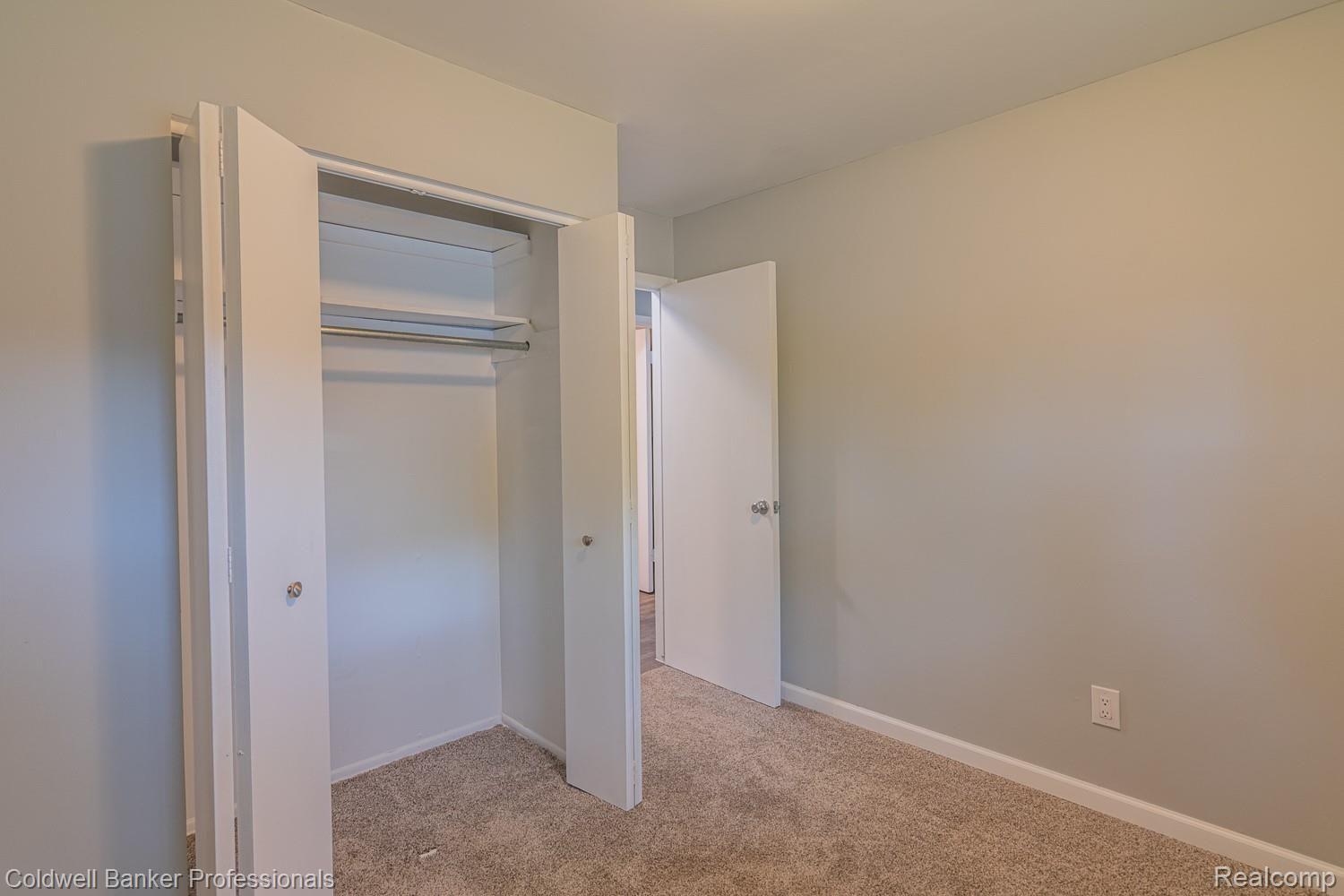 7710 Abbott Road Imlay City, MI 48444 - Photo 25 of 40 7710 Abbott Rd (32 of 40).jpg