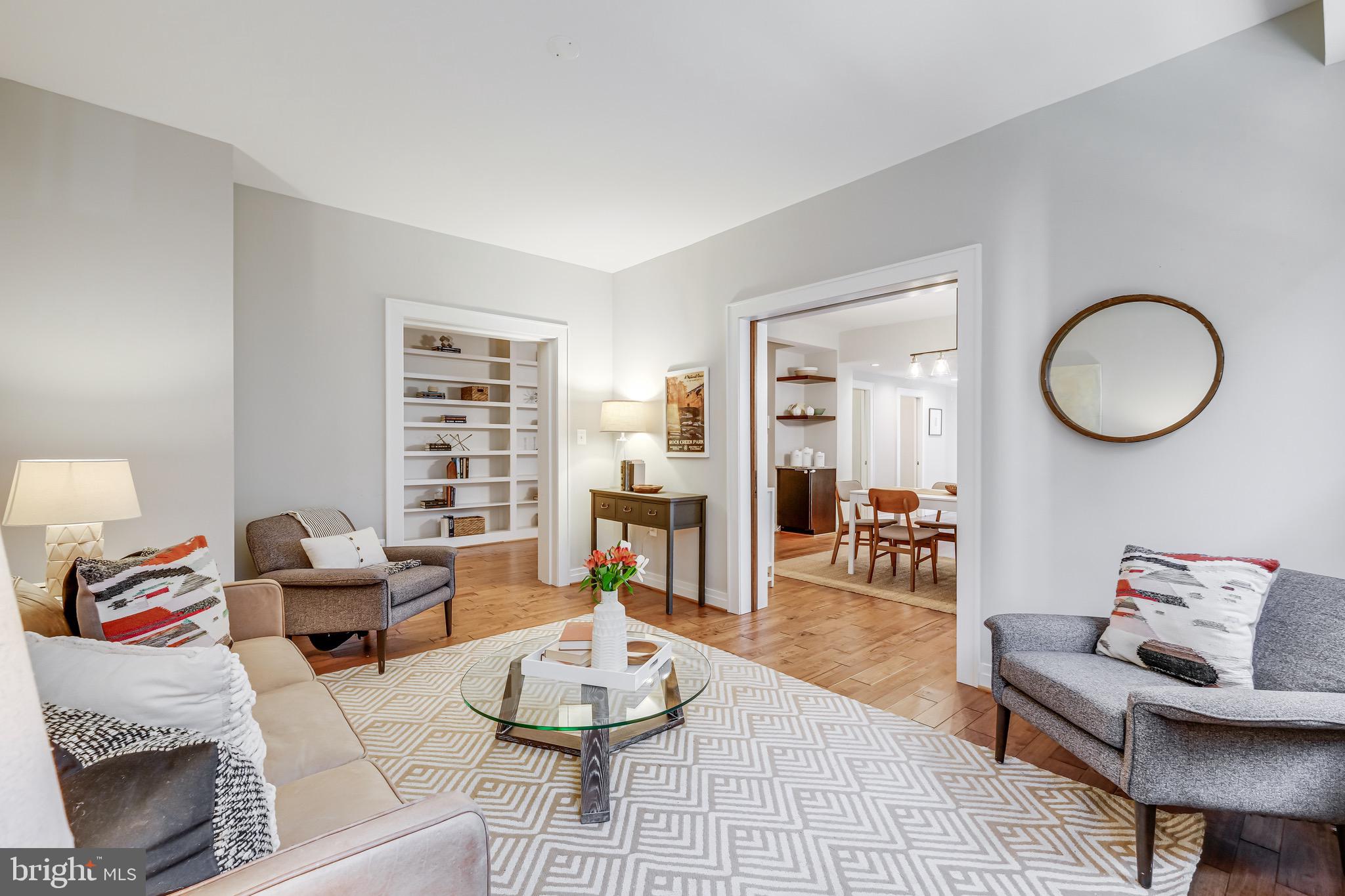 1801 Wyoming Avenue Northwest, Unit 22 Washington, DC 20009 - Photo 5 of 22 Living room