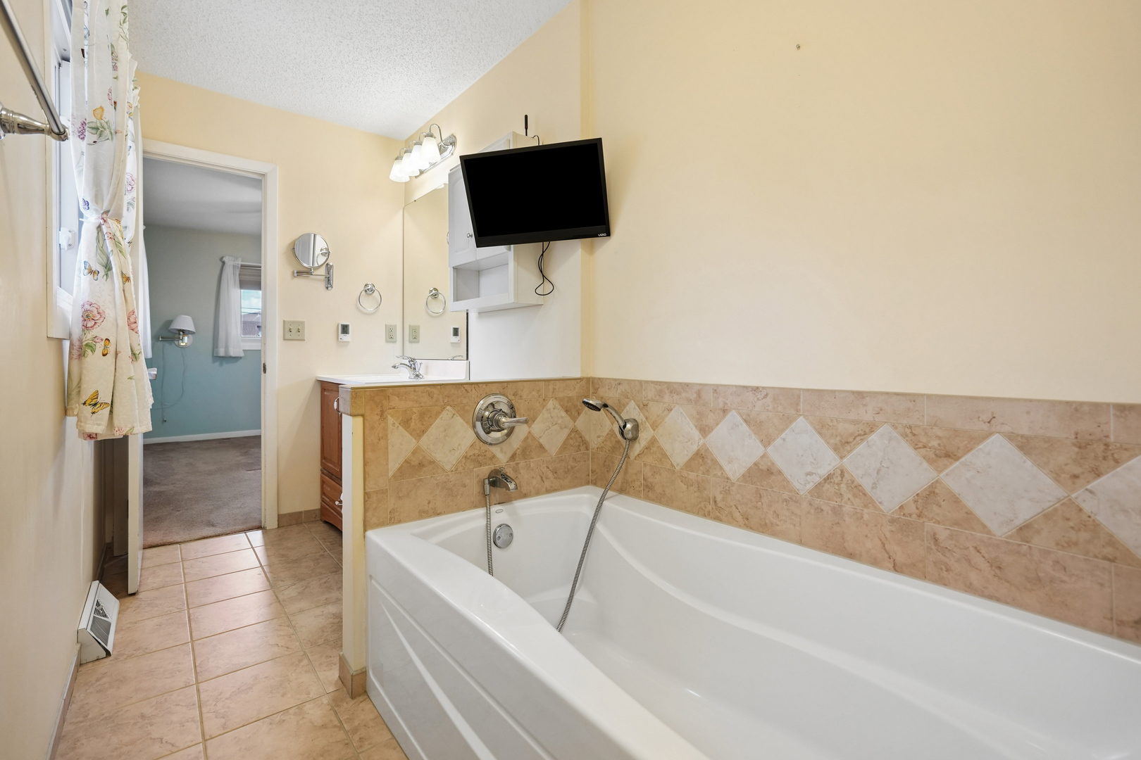 8512 Ridgewood Road Rock Island, IL 61201 - Photo 22 of 38