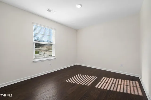 $2,400 | 1038 Persimmon Hollow, Greeneville, TN 37745