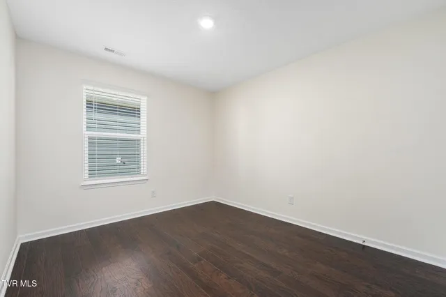 $2,400 | 1038 Persimmon Hollow, Greeneville, TN 37745