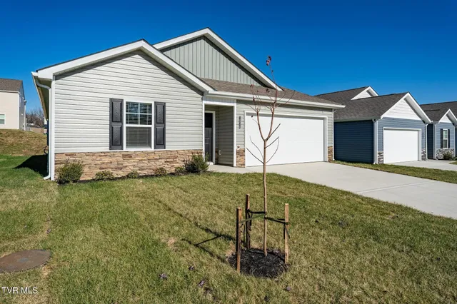 $2,400 | 1038 Persimmon Hollow, Greeneville, TN 37745