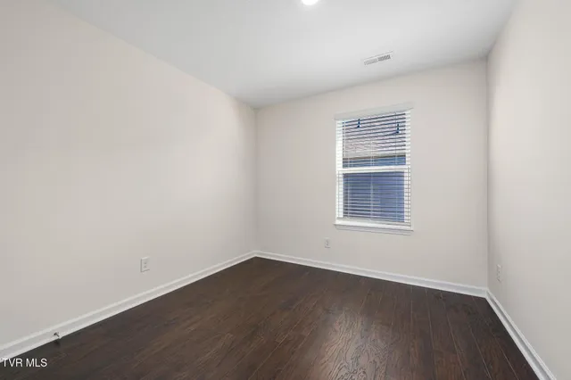 $2,400 | 1038 Persimmon Hollow, Greeneville, TN 37745