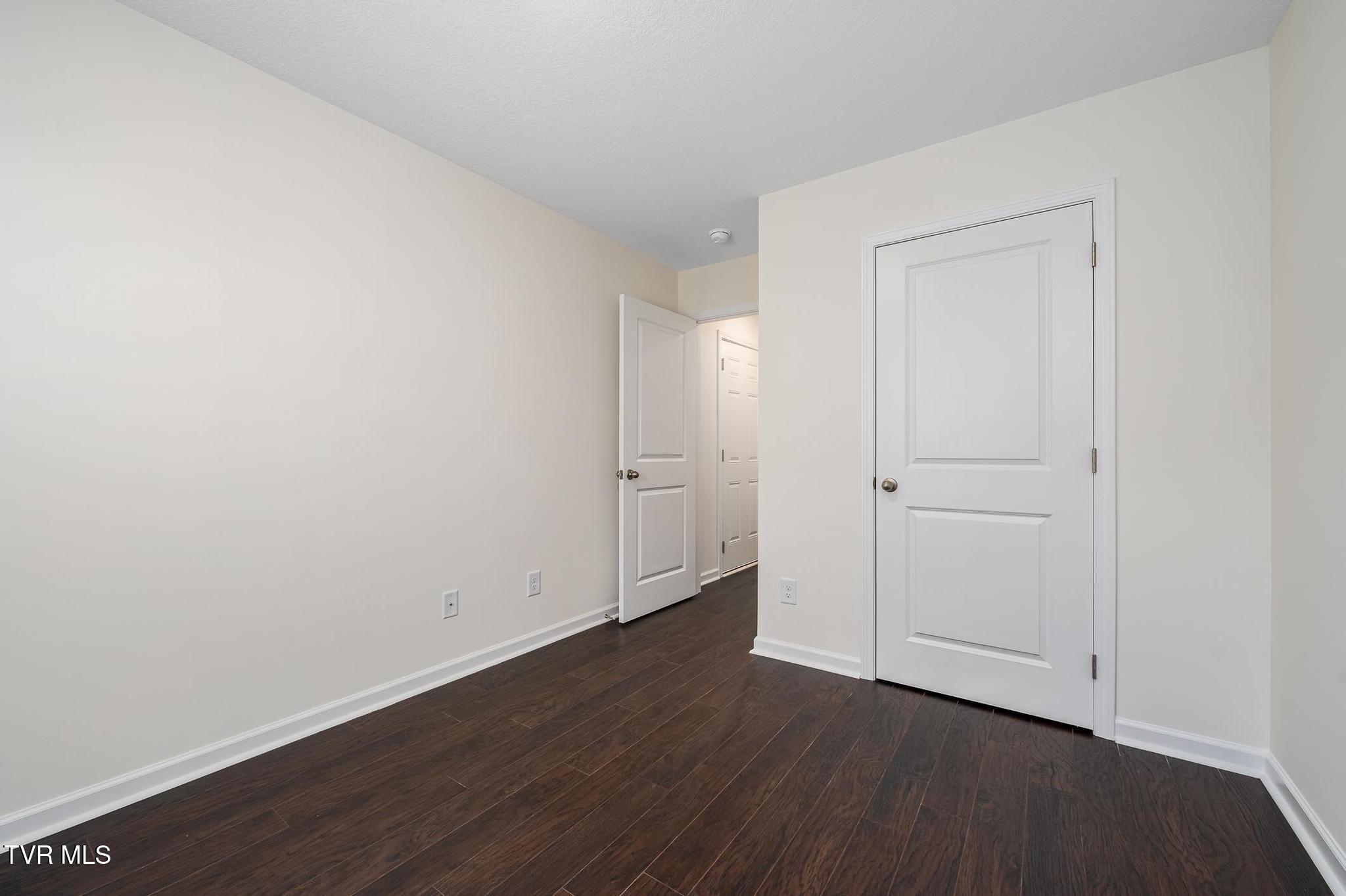 1038 Persimmon Hollow Greeneville, TN 37745 - Photo 24 of 37 1038 Persimmon Hollow (26 of 41)