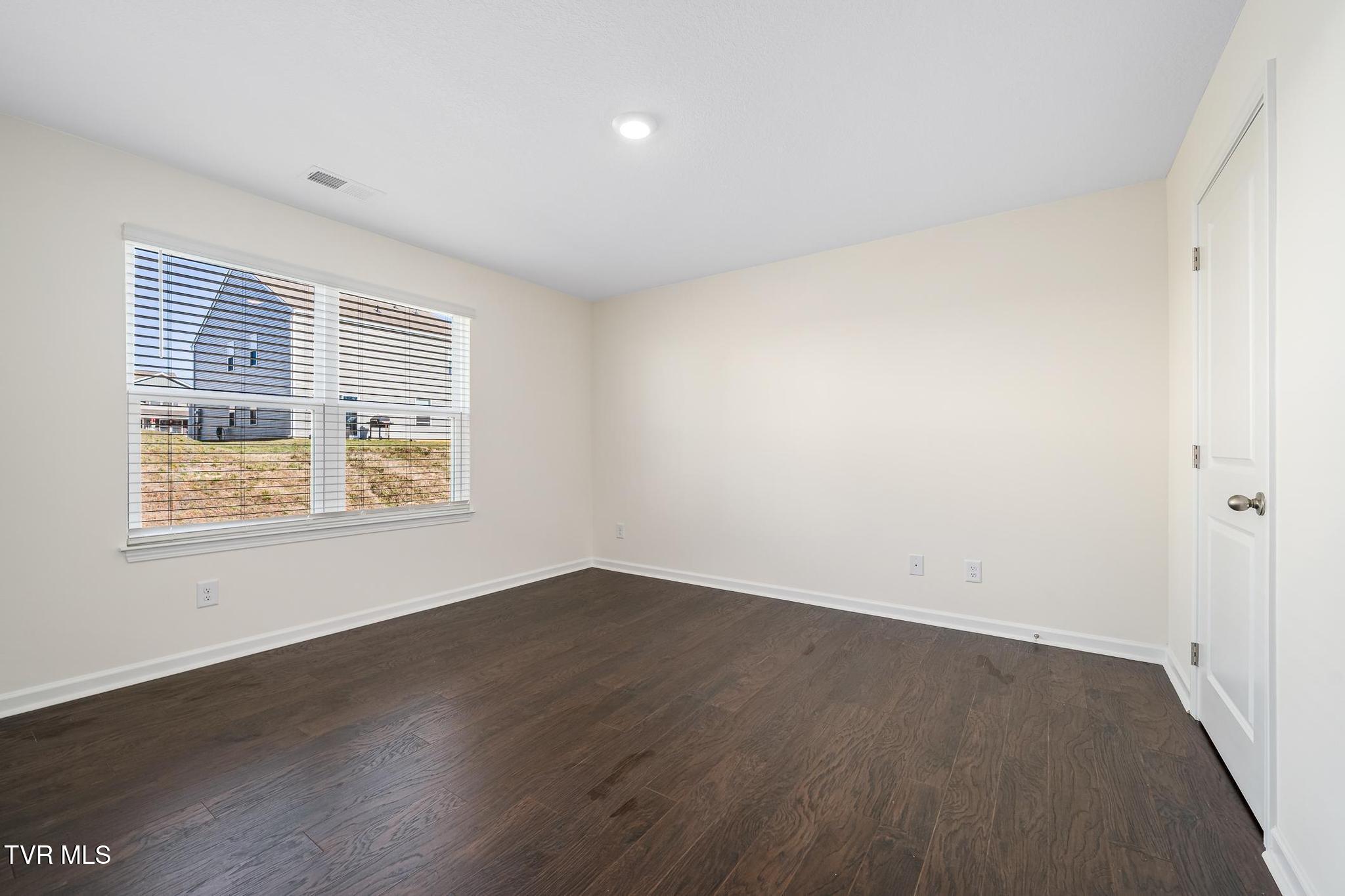 1038 Persimmon Hollow Greeneville, TN 37745 - Photo 26 of 37 1038 Persimmon Hollow (39 of 41)