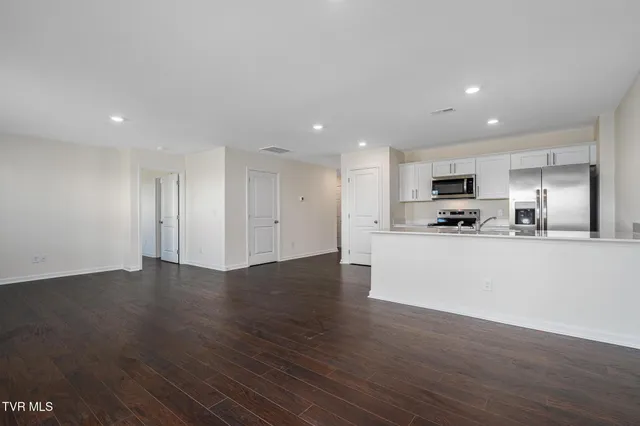 $2,400 | 1038 Persimmon Hollow, Greeneville, TN 37745