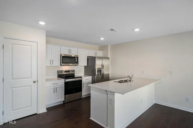 $2,400 | 1038 Persimmon Hollow, Greeneville, TN 37745