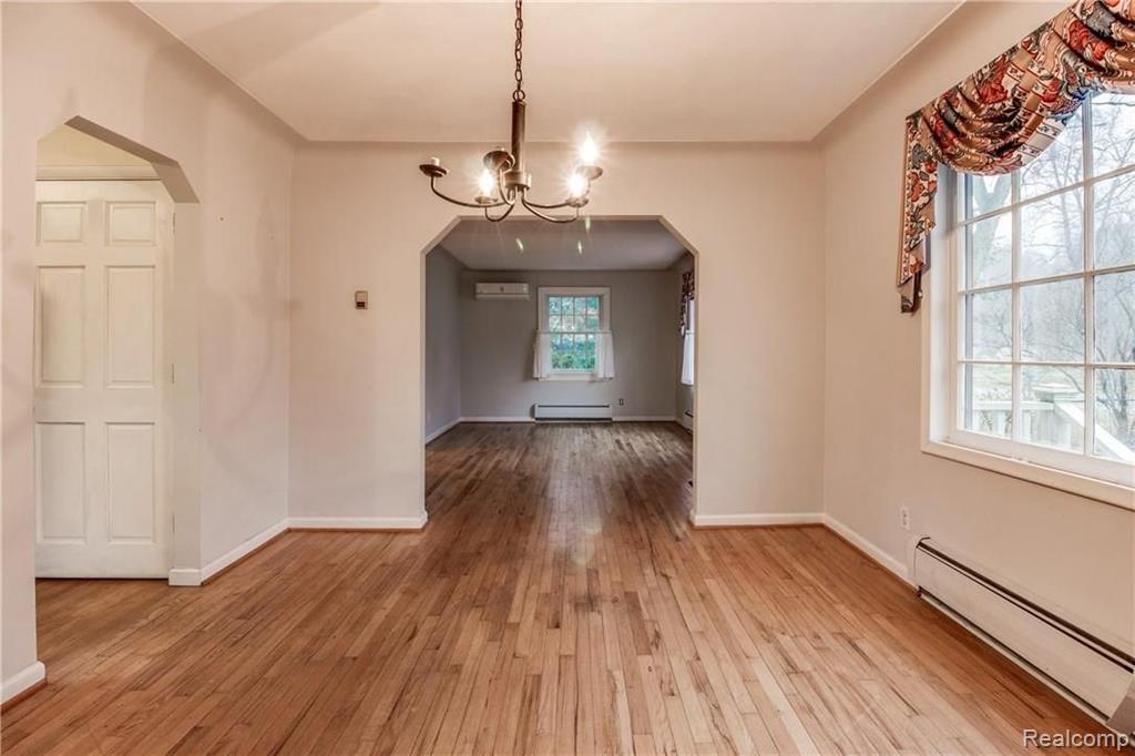 650 Trinway Road Troy, MI 48085 - Photo 5 of 37