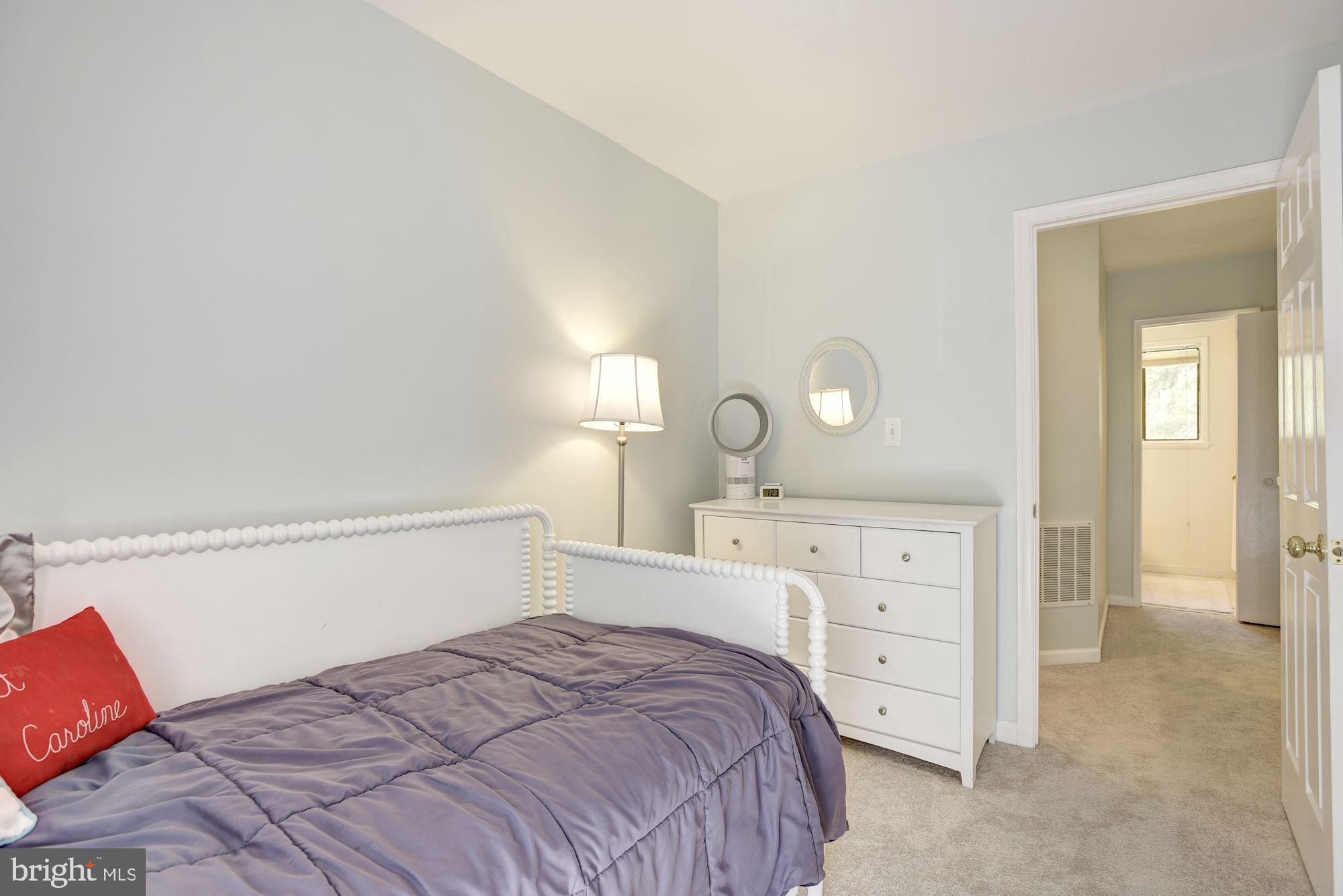 2454 Cloudcroft Square Reston, VA 20191 - Photo 15 of 29 Bedroom #3 View 2-Upper Level