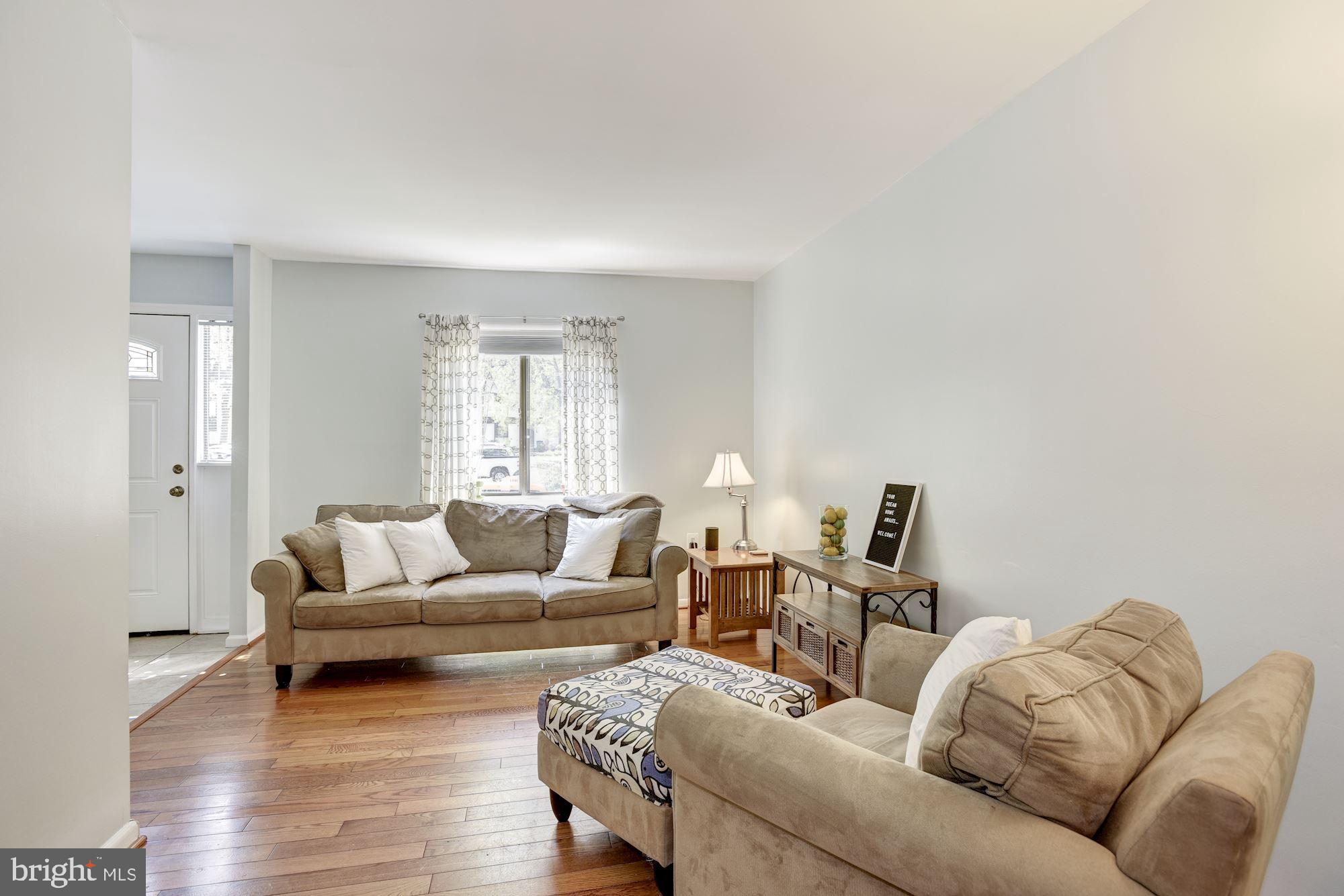 2454 Cloudcroft Square Reston, VA 20191 - Photo 2 of 29 Gleaming hardwood floors main level