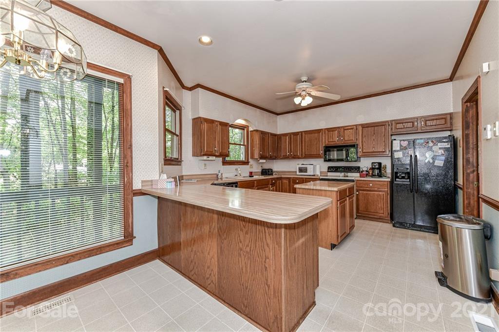 13008 Hamilton Road Charlotte, NC 28273 - Photo 11 of 42 Gallery Image 11
