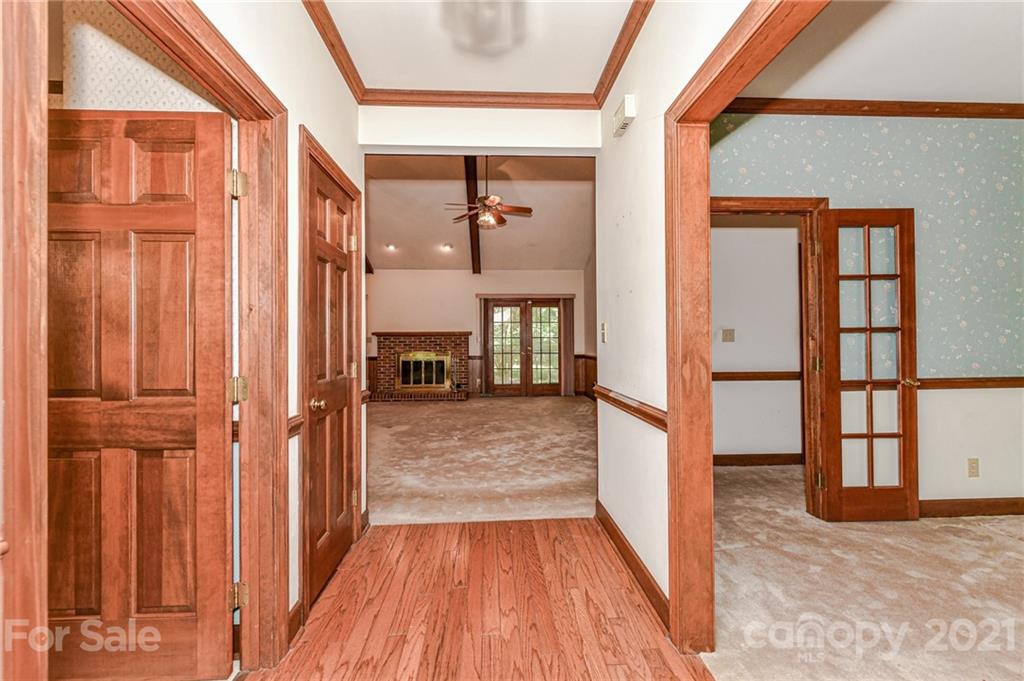 13008 Hamilton Road Charlotte, NC 28273 - Photo 8 of 42 Gallery Image 8