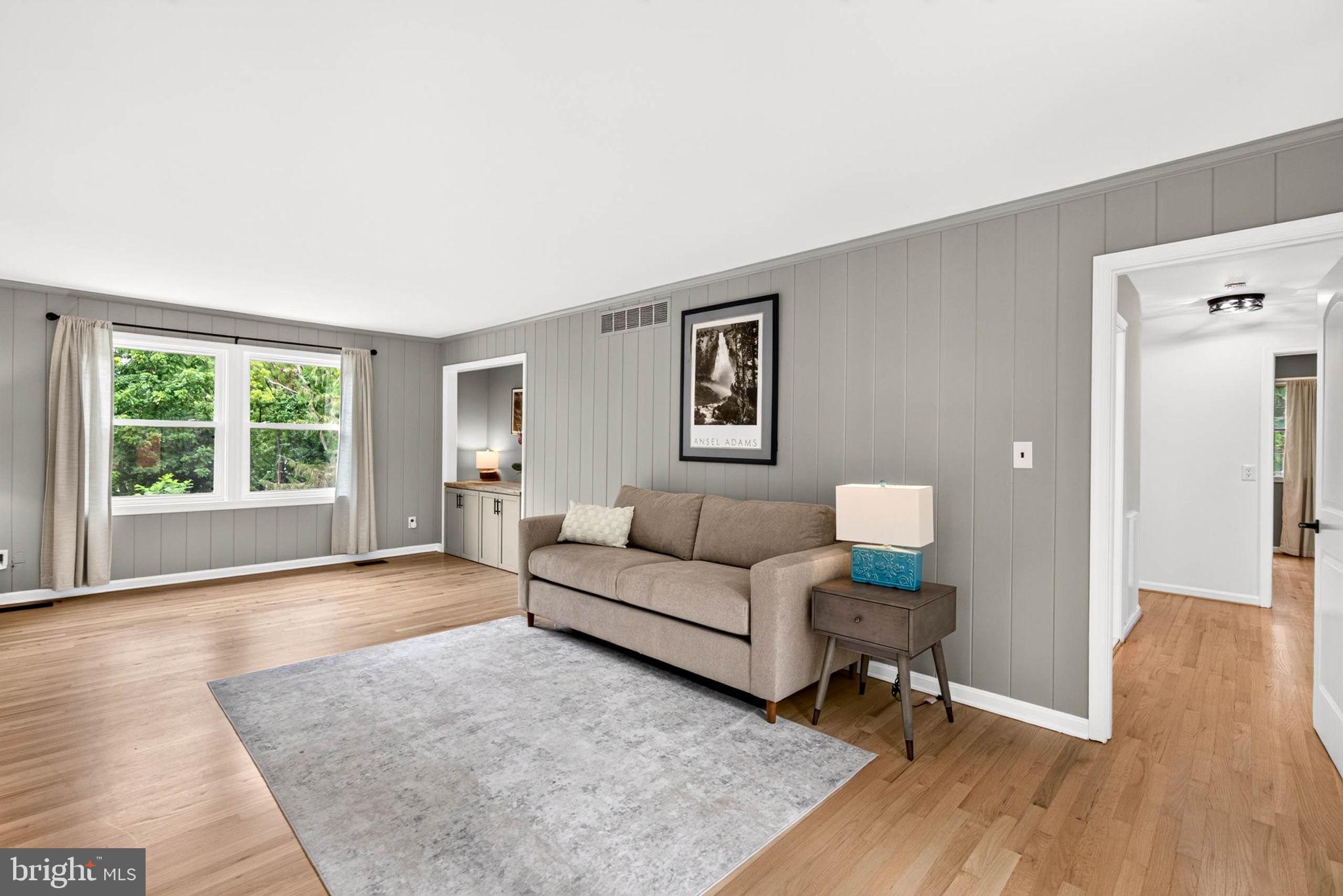 8 Manor Brook Road Monkton, MD 21111 - Photo 34 of 60 Bright and inviting living space.