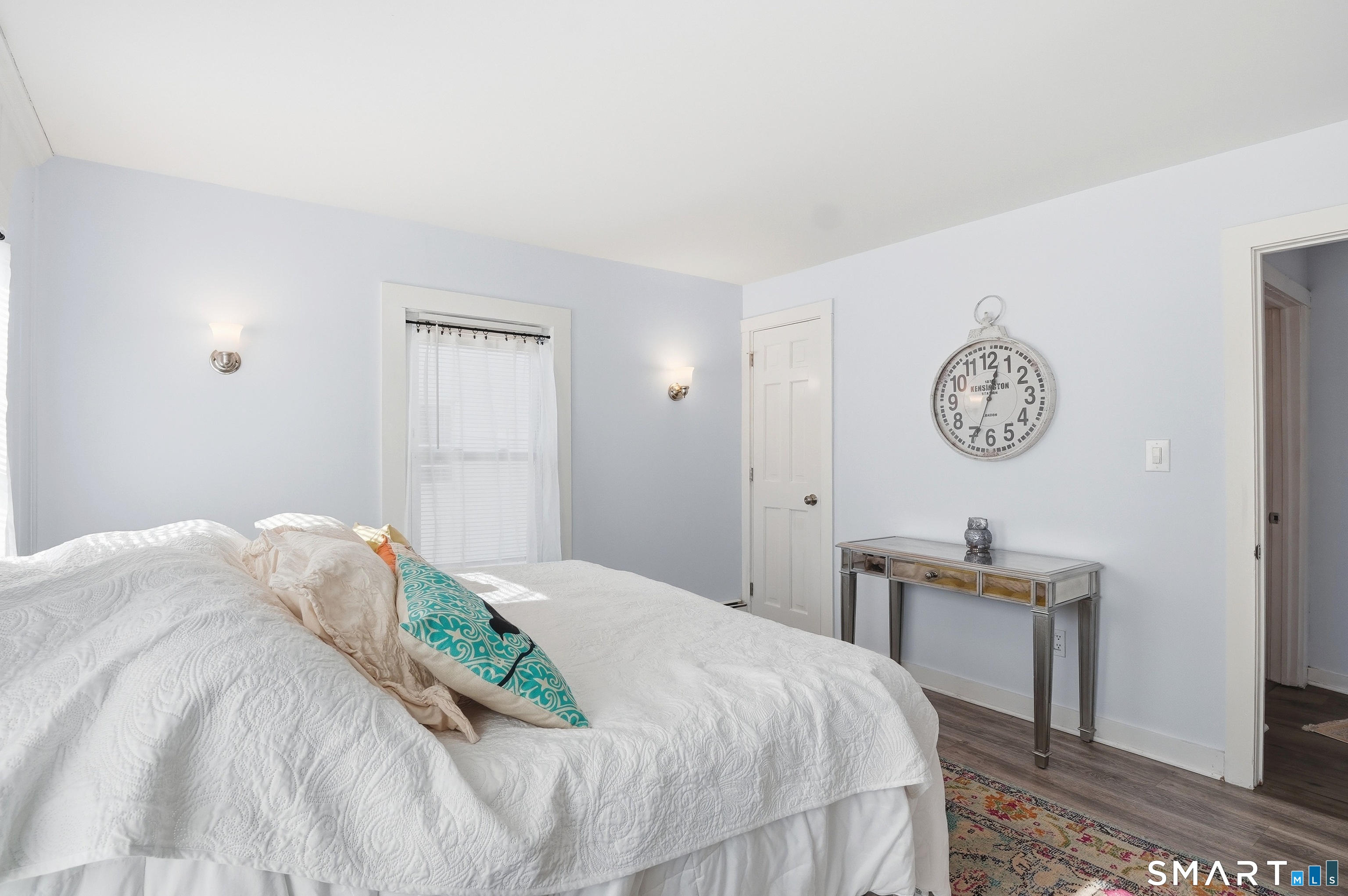 944 Longbrook Avenue Stratford, CT 06614 - Photo 17 of 32