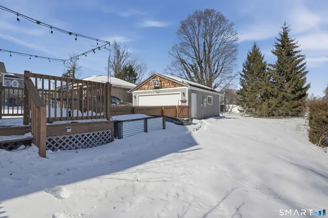 $449,000 | 944 Longbrook Avenue, Stratford, CT 06614