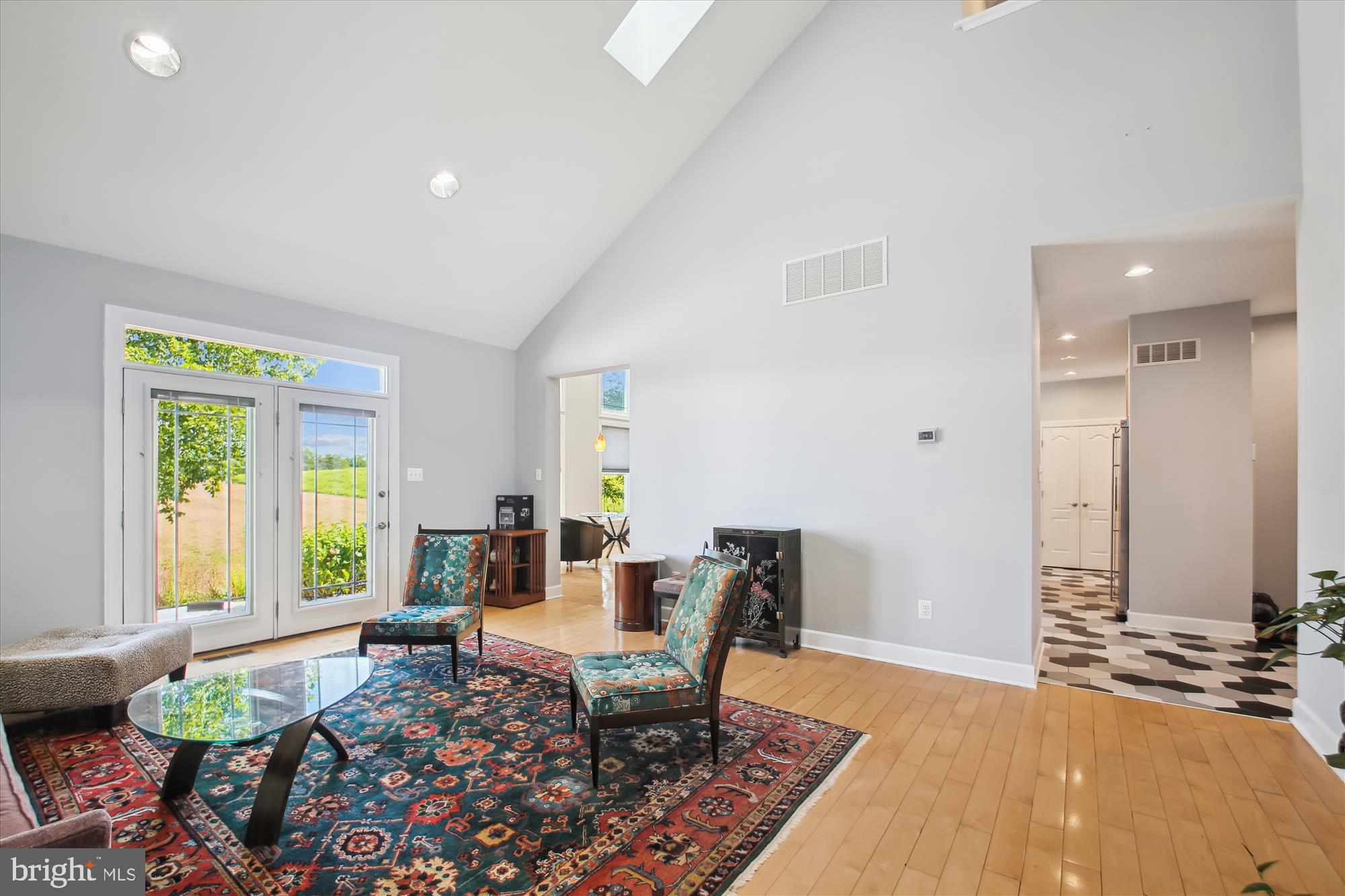 741 Bachmans Valley Road Westminster, MD 21157 - Photo 15 of 48 Living room