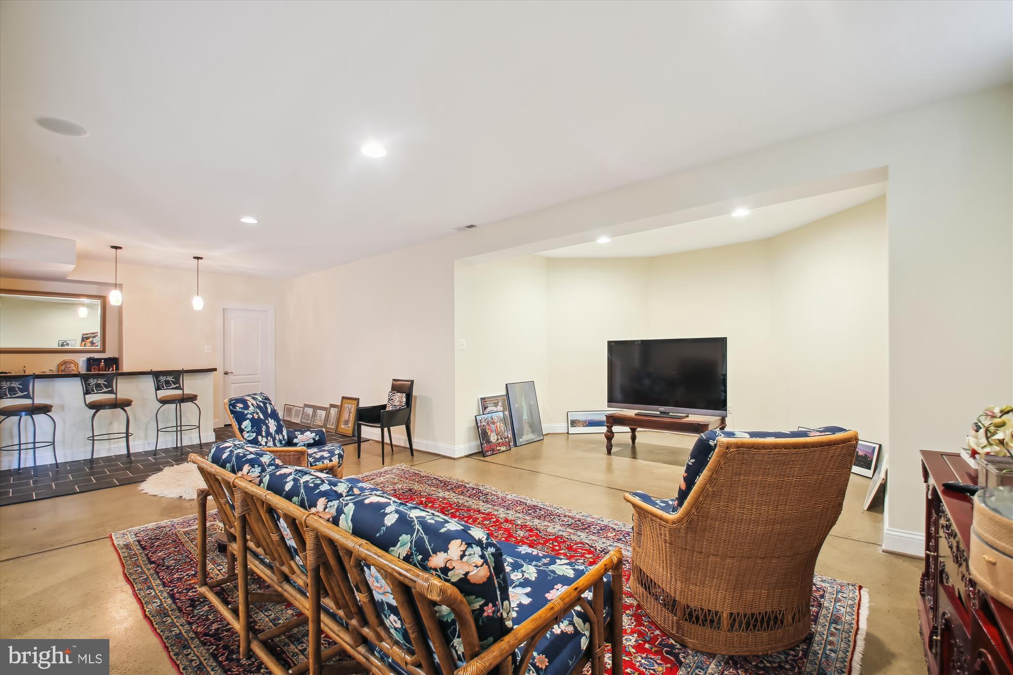 741 Bachmans Valley Road Westminster, MD 21157 - Photo 27 of 48 Rec room sitting area