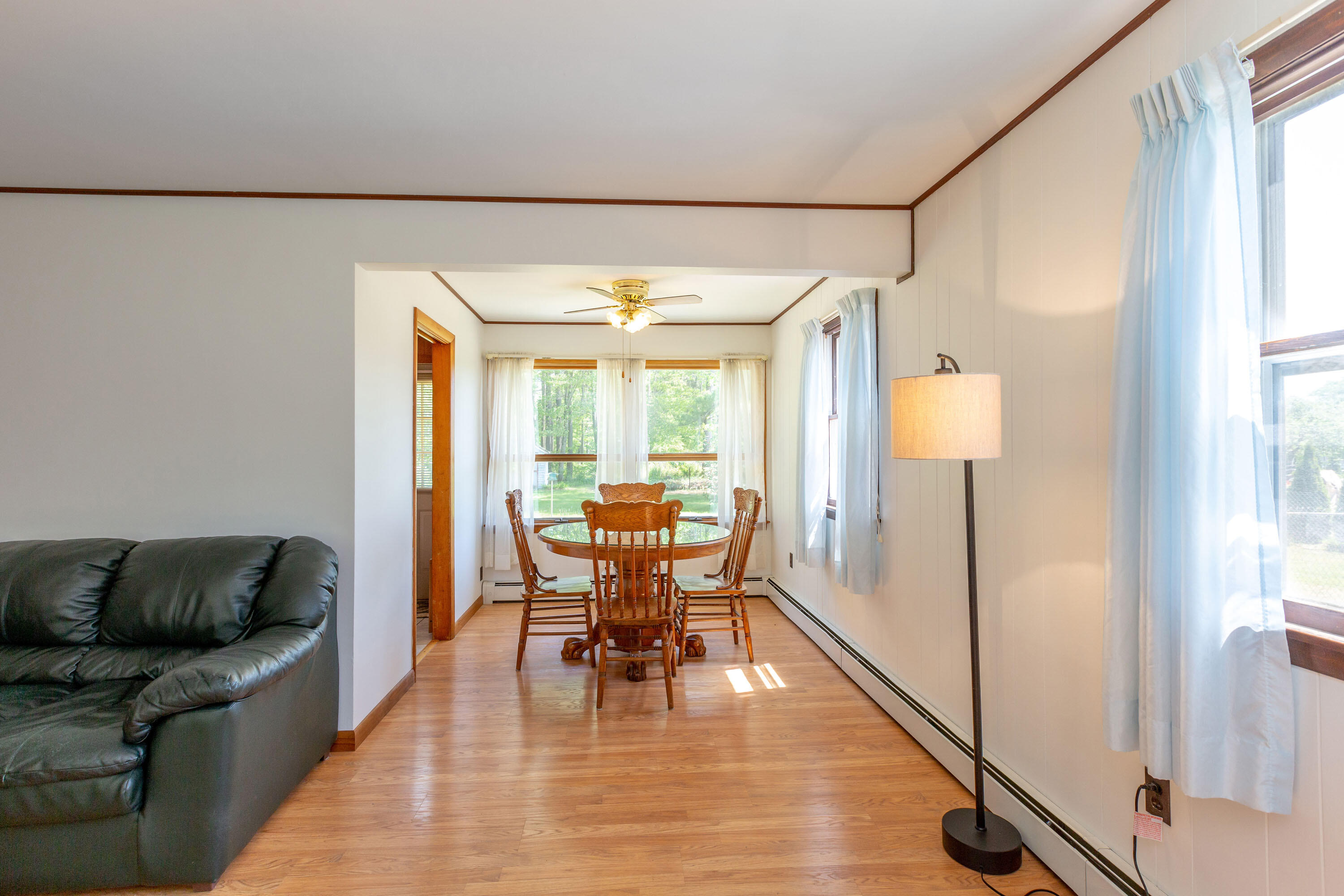 21 Maquoit Road Brunswick, ME 04011 - Photo 12 of 36 Livingroom/Dining Area